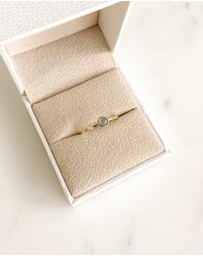 Luna Rae - Solid Gold - Stellar Ring