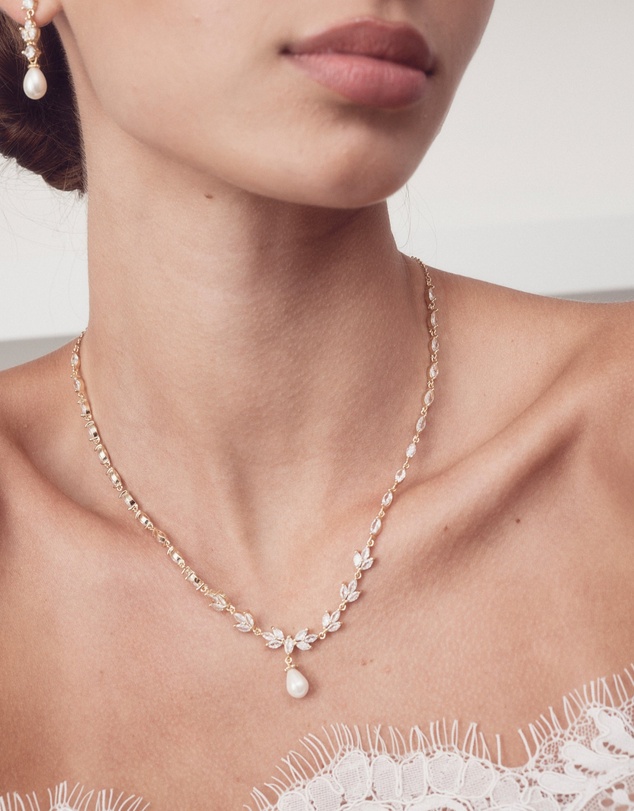 The White Collection - Liliana - Classic Gold Pearl Bridal Necklace