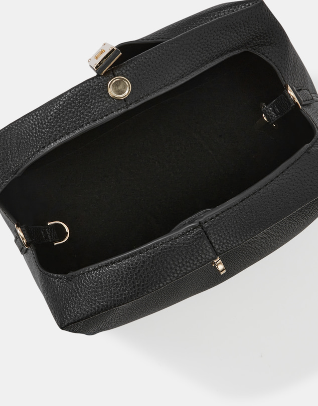 Novo - Anniyah Bags