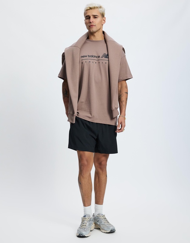 New Balance - Linear Graphic T-Shirt