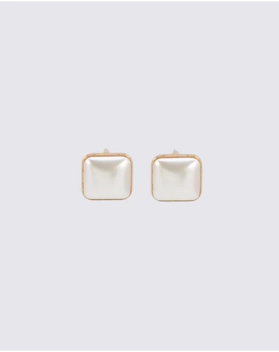8 Other Reasons - Pearl Pillow Stud Earring