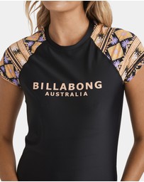 Billabong - Womens Wahine Surf Tee
