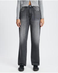 Cotton On - Curvy 91 Straight Jeans