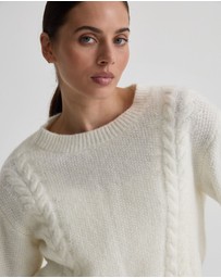 Oxford - Carla Cable Knit
