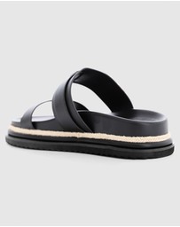 SPURR - Helena - ONLINE EXCLUSIVE