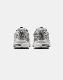 Nike - Nike Air Max Moto 2K - Men's
