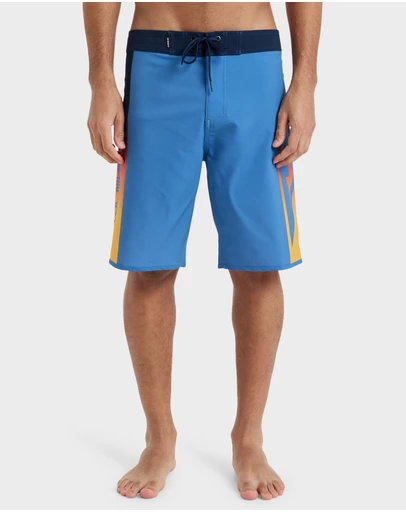 Quiksilver - Mens Surfsilk Holmes 20
