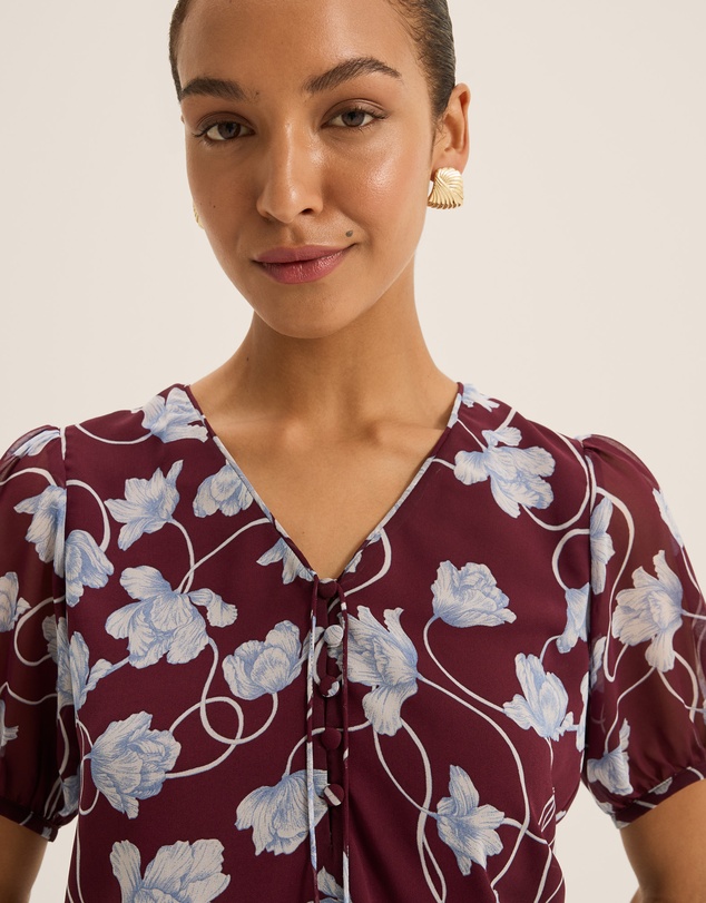 Review - Daphne Floral Blouse