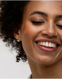 Dower & Hall - Women's Open Circle & White Pearl Waterfall Earrings In Gold Vermeil