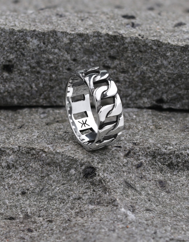 Kuzzoi - ICONIC EXCLUSIVE - Chunky Band Ring in Oxidised 925 Sterling Silver