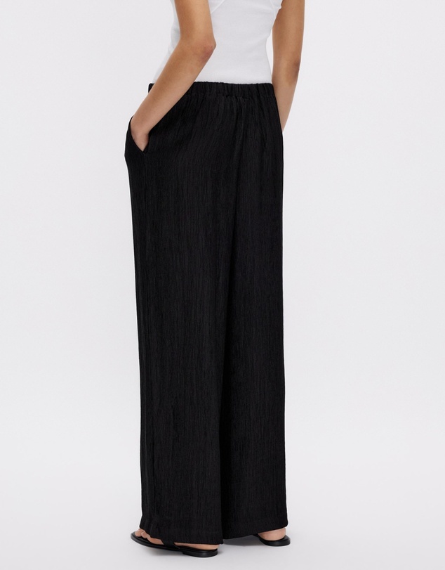 Revibe - Repaired Minima Esenciales Zosia Relaxed Pants - AU 6