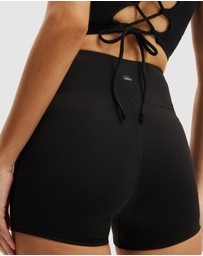 Cotton On Body Active - Ultra Move Shortie Shorts