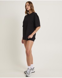 General Pants Co. Basics - Oversized T-Shirt