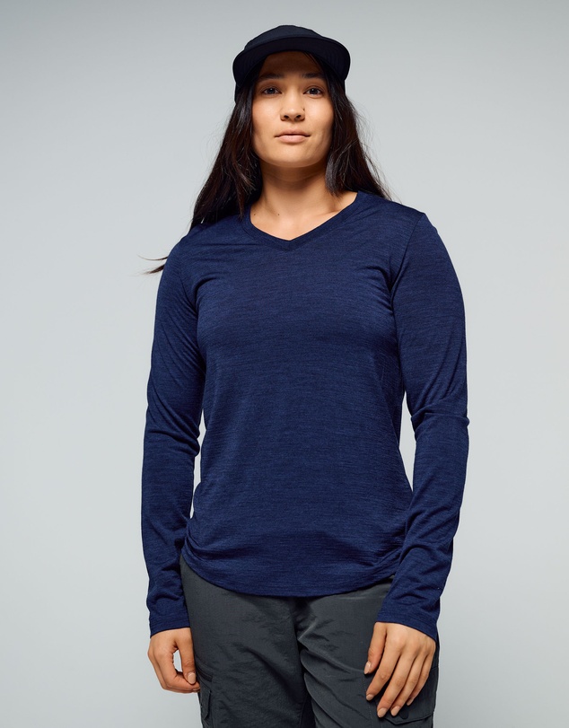 Kathmandu - 100% Merino Long Sleeve V-Top