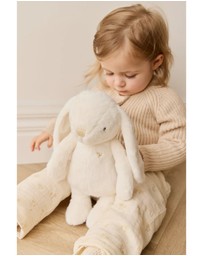 Snuggle Bunnies - Penelope Marshmallow