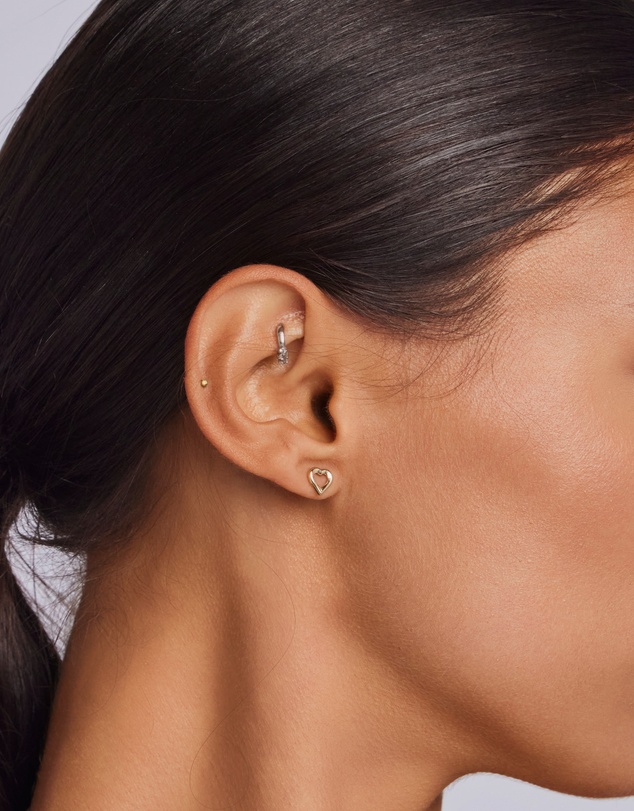 Zoe Olivia - 9K Gold Open Heart Stud Earrings