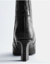 & Other Stories - Pointed-Toe Ankle Boots