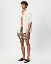 Camilla - Mid Length Boardshorts With Elastic Waist