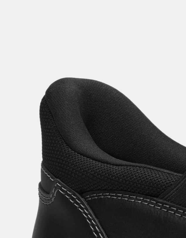 Clarks - Craftwell Step Black Tumbled