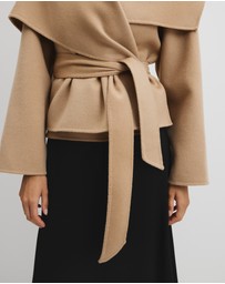 Country Road - Soft Waterfall Jacket