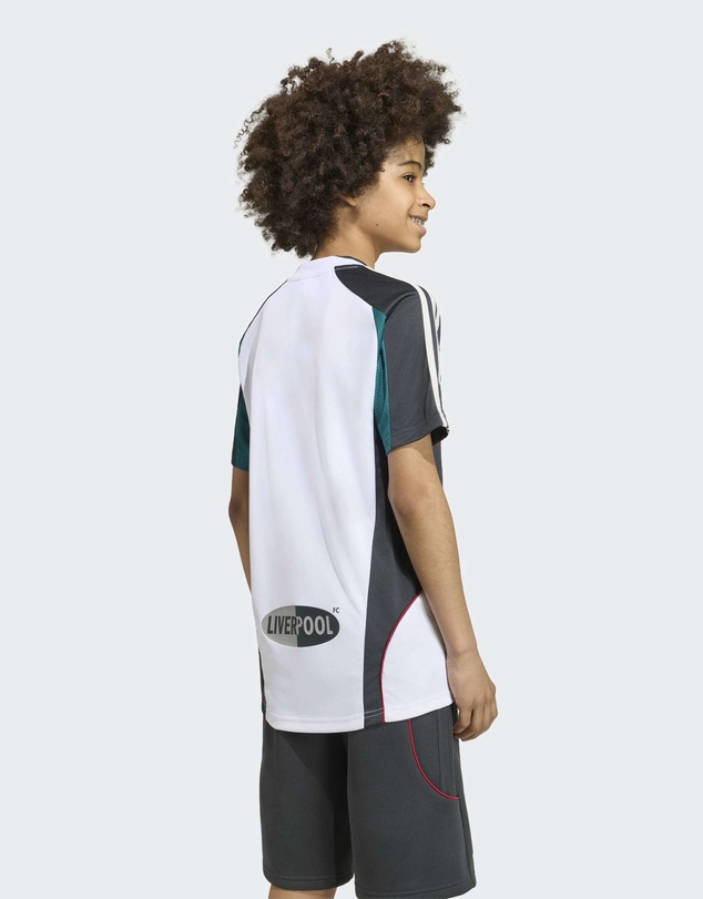 adidas Originals - LFC TEAMGEIST 26 WARM-UP JERSEY Kids