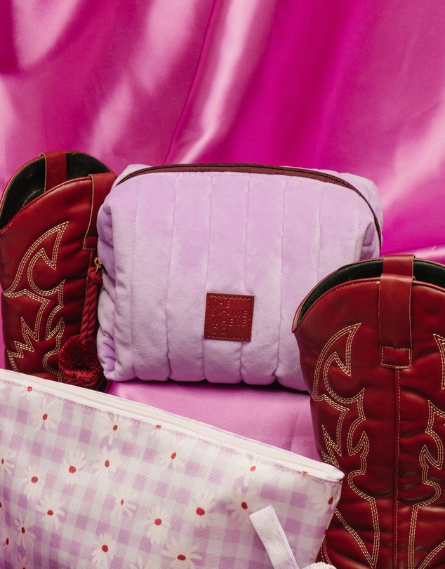 The Somewhere Co - Lilac Velvet Cosmetic Case
