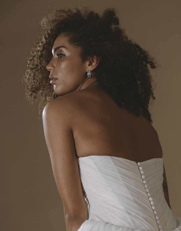 Moira Hughes - The White Label - The Jordan Hoops