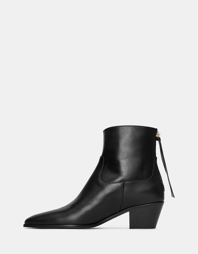 ARKET - Leather Ankle Boots - Women's