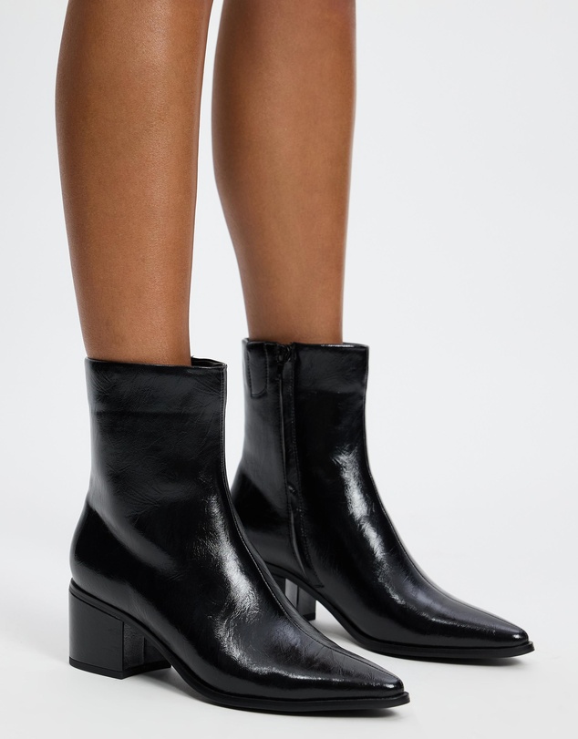 Dazie - Jess Block Heel Boots