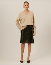 Tussah - Georgia V-Neck Relaxed Jumper