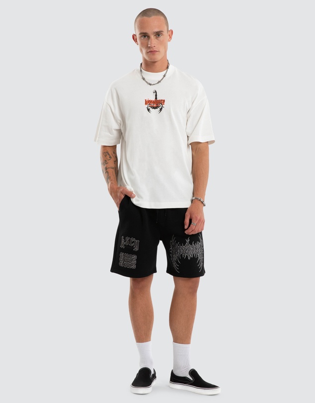 Kiss Chacey - Threshold Trackshort