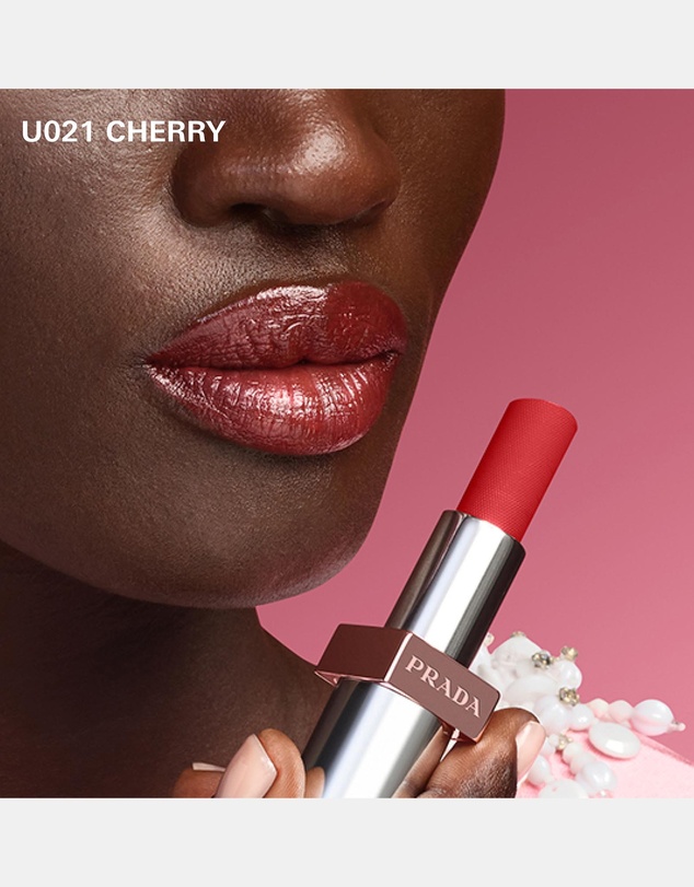 Prada - Prada Light Glowing Lip Oil Stick