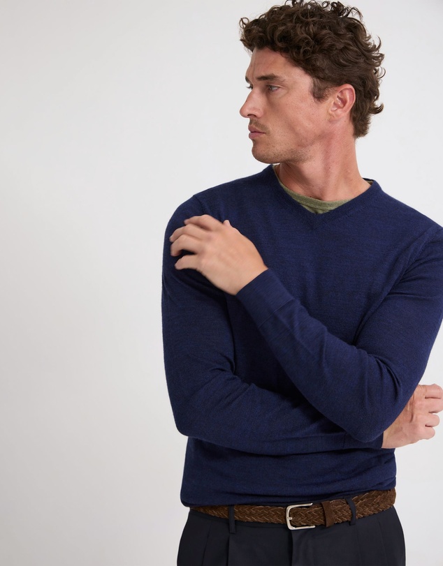 Oxford - Basic V-Neck Pure Wool Pullover