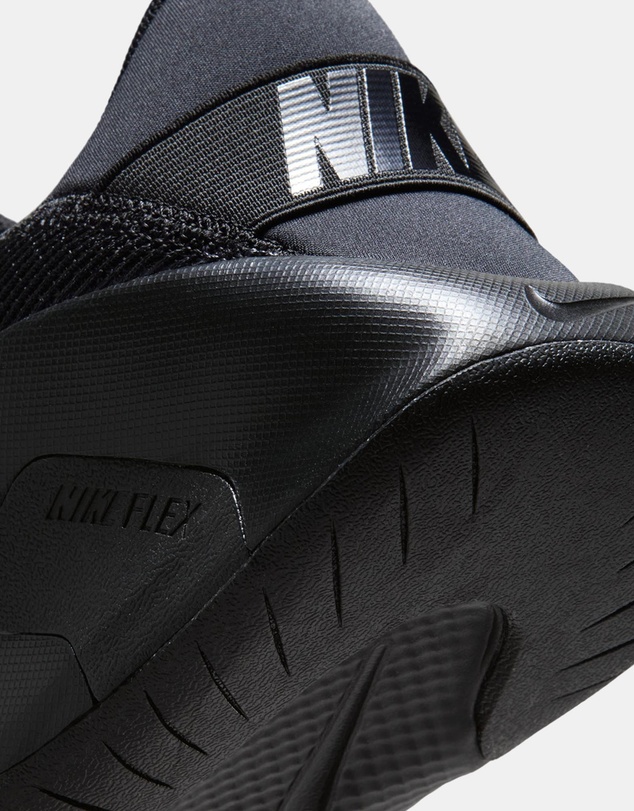 Nike - Flex Train - Women's