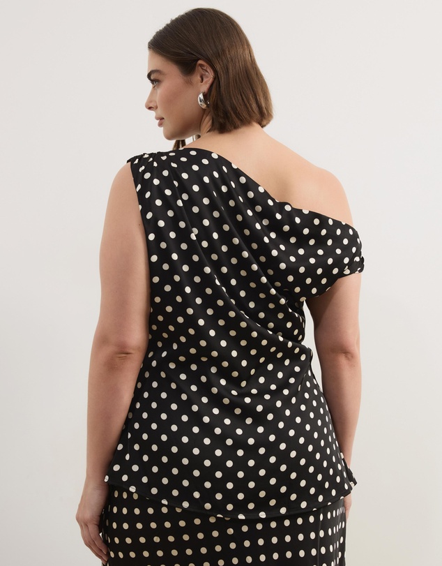 Atmos&Here Curvy - Lowen Satin Off Shoulder Top