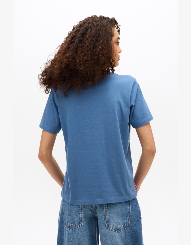 Superdry - Embossed Logo Graphic Tee