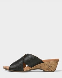 Vionic - Leticia Wedge Sandal - Black Leather