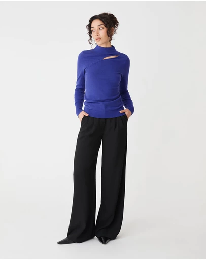 Forcast - Alice Cut Out Knit