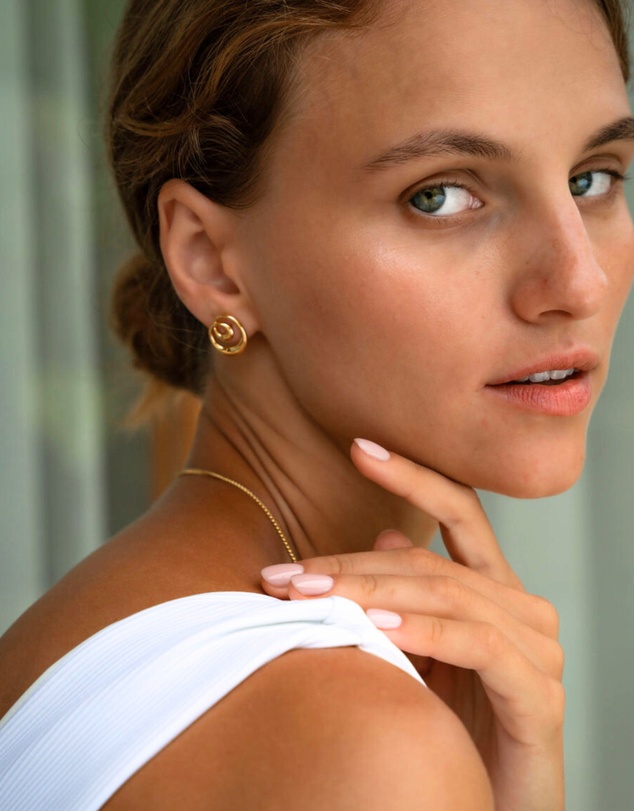 Ottoman Hands - Dalia Twist GoldStud Earrings