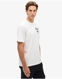 Superdry - Movie Graphic Chest Tee