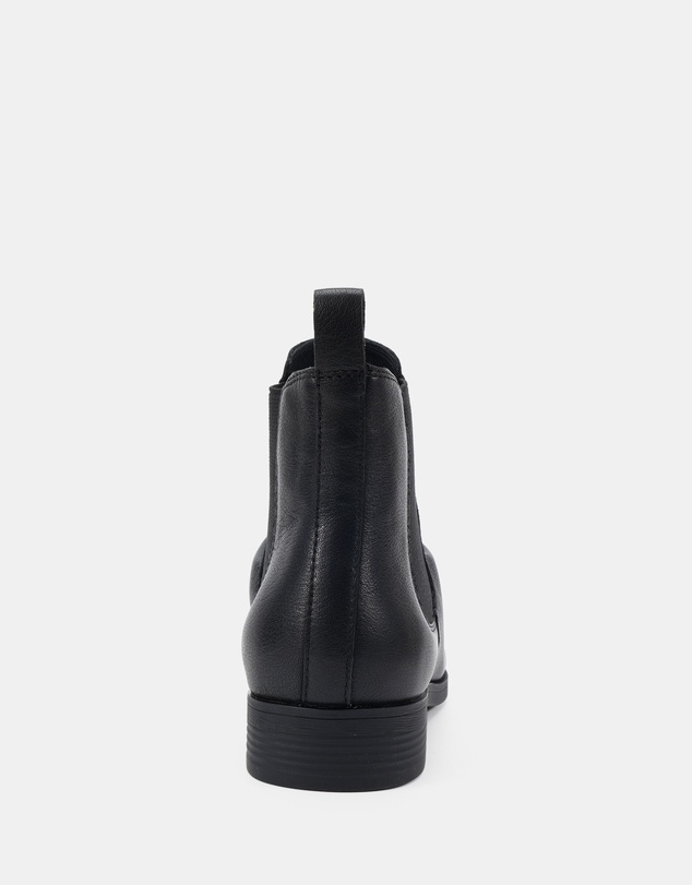 Clarks - Maude Black