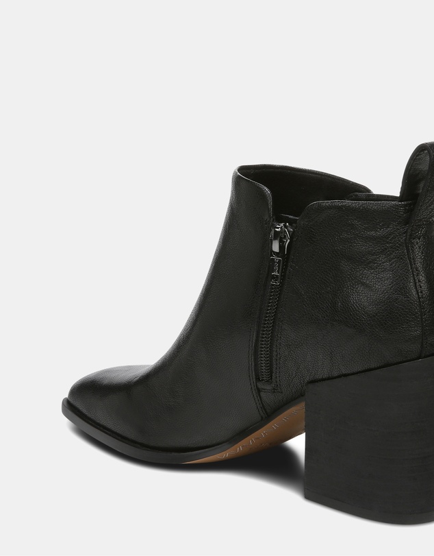 Vionic - Lyssa Ankle Boot - Black