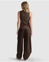Decjuba - D-Luxe Ribbed Scoop Tank