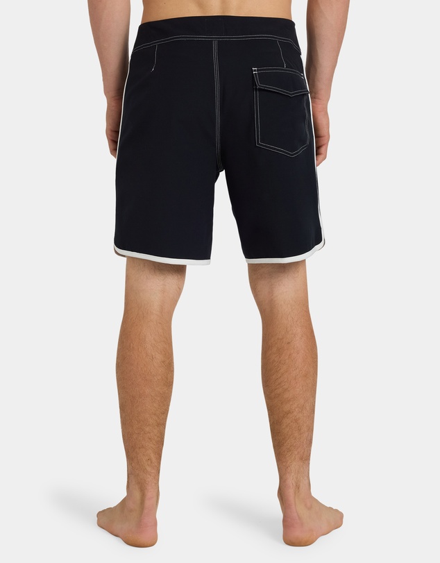 Quiksilver - Mens Original Scallop 18