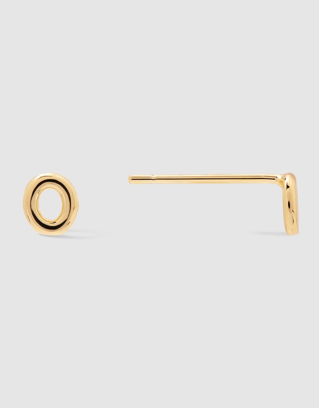 Wanderlust + Co - Alphabet Bubble Gold Stud Earrings - Letter O