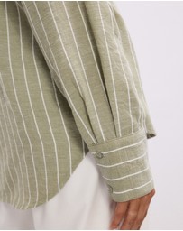 The Fated - Ellisa Oversized Shirt