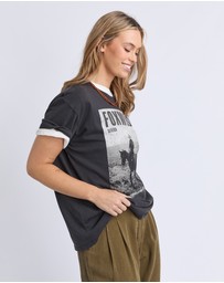 Foxwood - Rodeo Tee