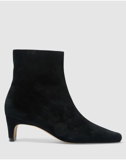 BLACK SUEDE