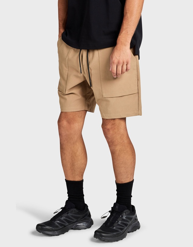 Academy Brand - Hemming Short