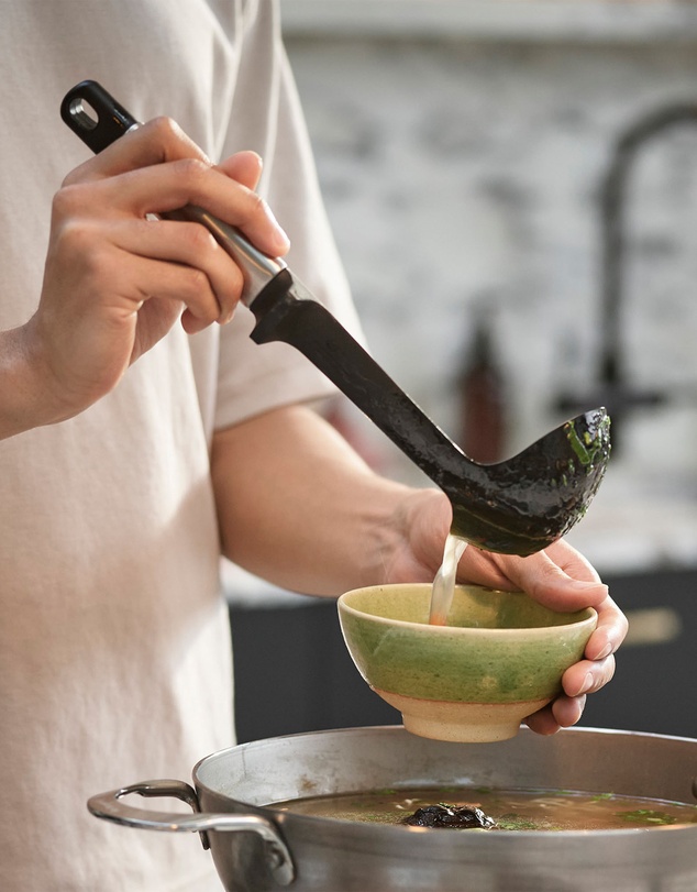 Joseph Joseph - Elevate™ Fusion 5-piece Silicone Utensil Set with Storage Stand